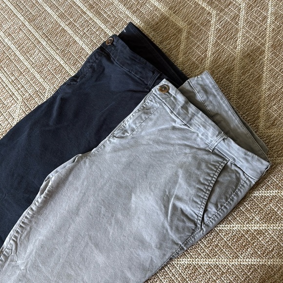 Old Navy Set of Two Casual Bootcut Pants - Navy & Gray/Blue - Picture 3 of 6